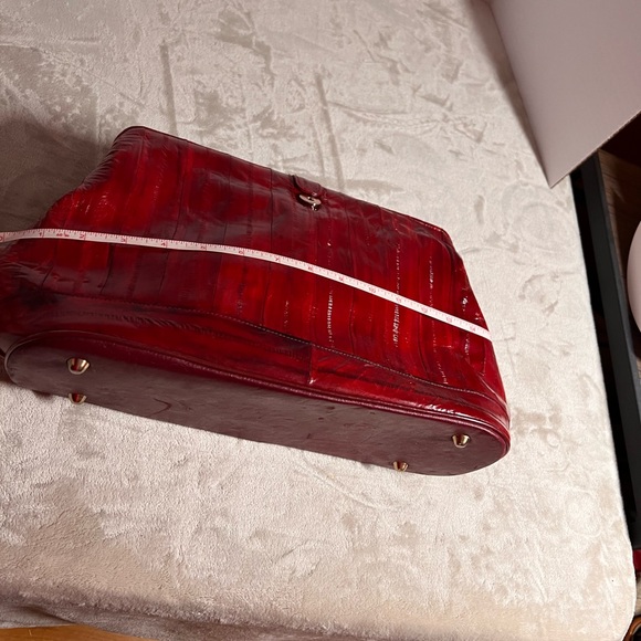 Leather handbag and matching lipstick holder ( made from real eel skin) - Picture 10 of 12